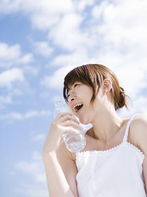 便秘に効く食べ物　効果的な食物とは